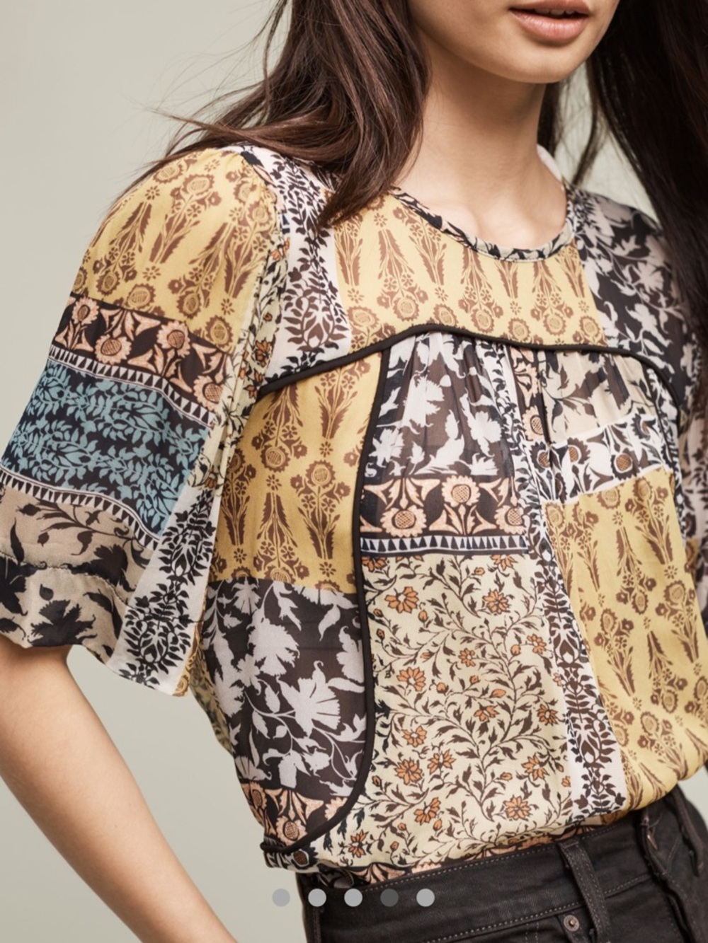 Anthropologie Weston Size S short sleeves patterned blouse.